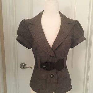 NWOT B Wear fitted belt brown blazer